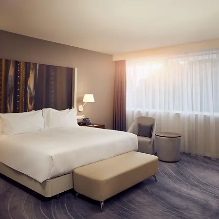 Szálloda Doubletree By Hilton 5*