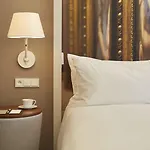 Doubletree By Hilton 5*