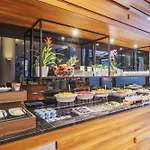 فندق Doubletree By Hilton
