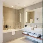 فندق Doubletree By Hilton 5*