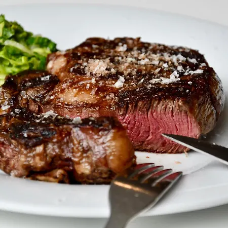 מלון Doubletree By Hilton 5*