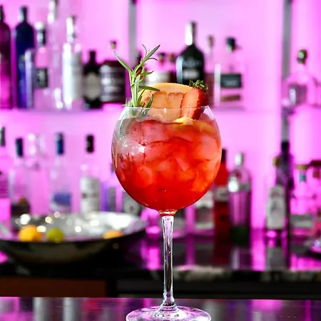 מלון Doubletree By Hilton