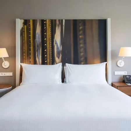 Doubletree By Hilton Hotell 5*