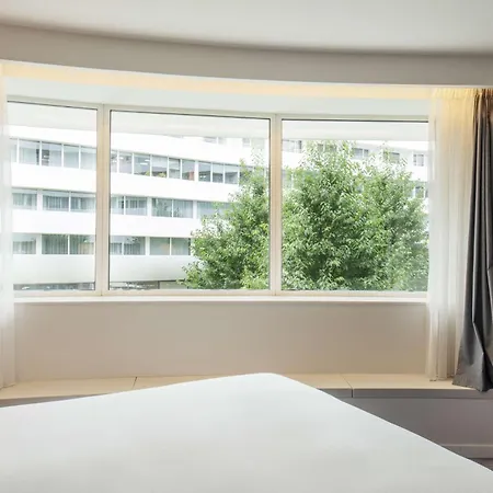 Hotell Doubletree By Hilton