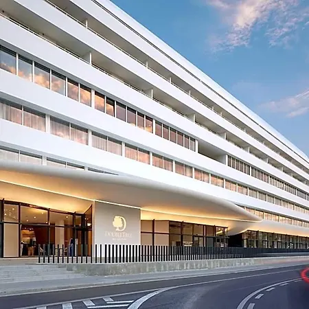 Doubletree By Hilton Hotel