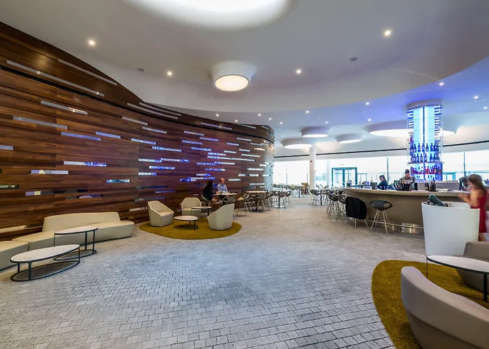 Doubletree By Hilton Hotel